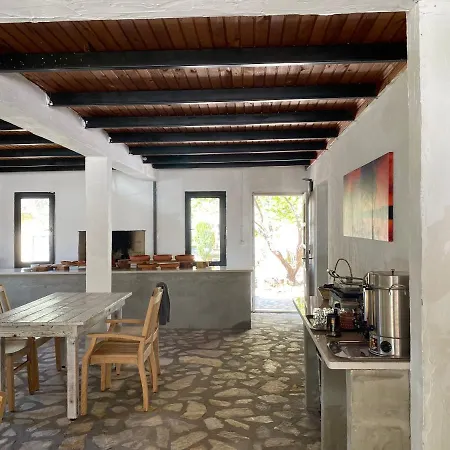 Affittacamere Kidrak Otel Montenegro-1 *