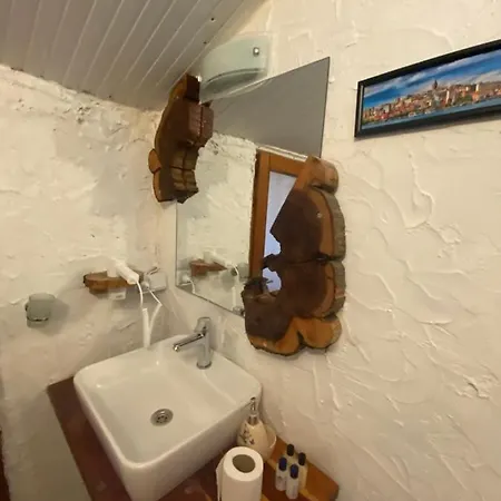 Affittacamere Kidrak Otel Montenegro-1 Faralya
