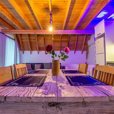 Kidrak Otel Montenegro-1 *