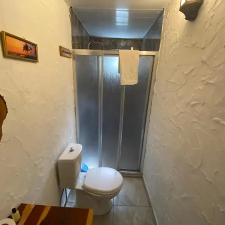 Guest house Kidrak Otel Montenegro-1