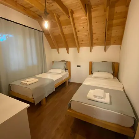 Kidrak Otel Montenegro-1
